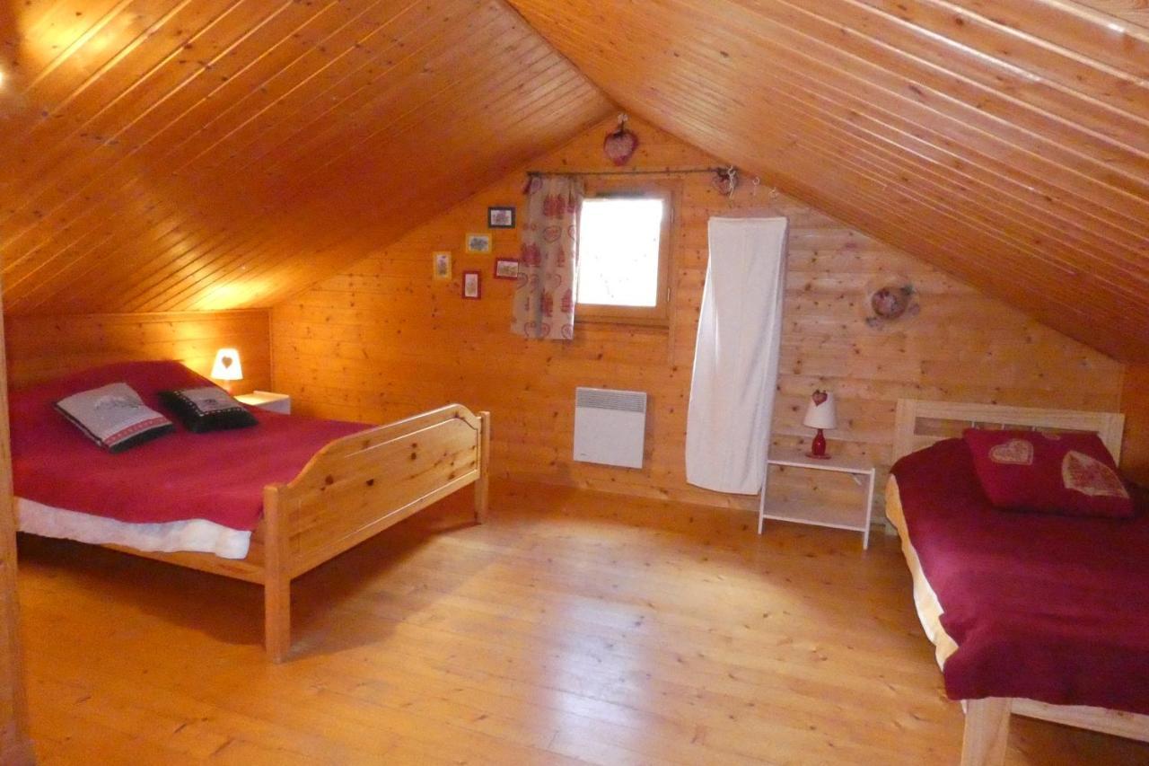 Les Chalets De La Vigne Grande Saint-Floret Extérieur photo