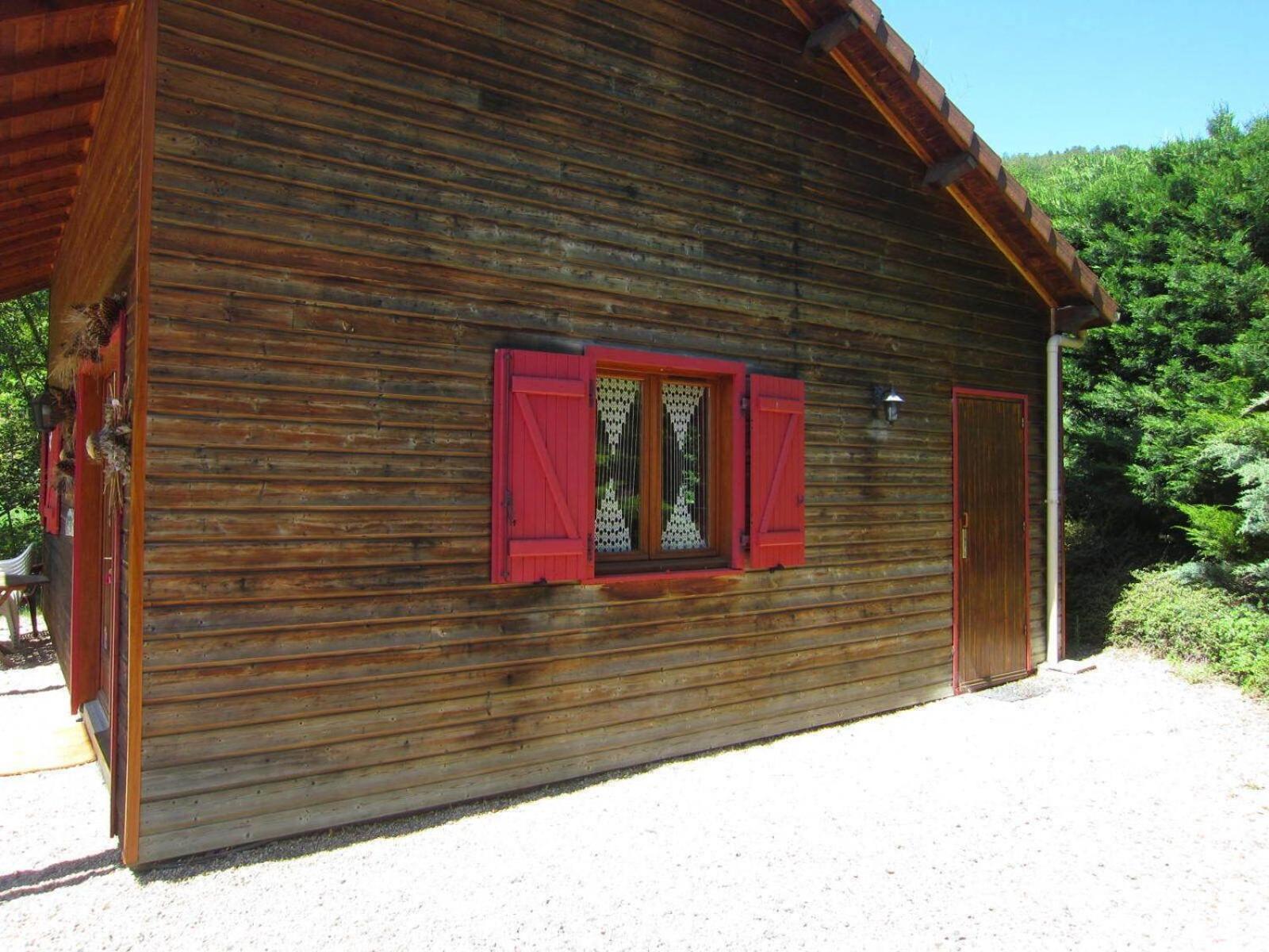 Les Chalets De La Vigne Grande Saint-Floret Extérieur photo